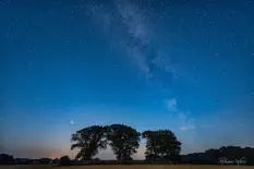 MEGALITHGRAB UNTER MILCHSTRASSE